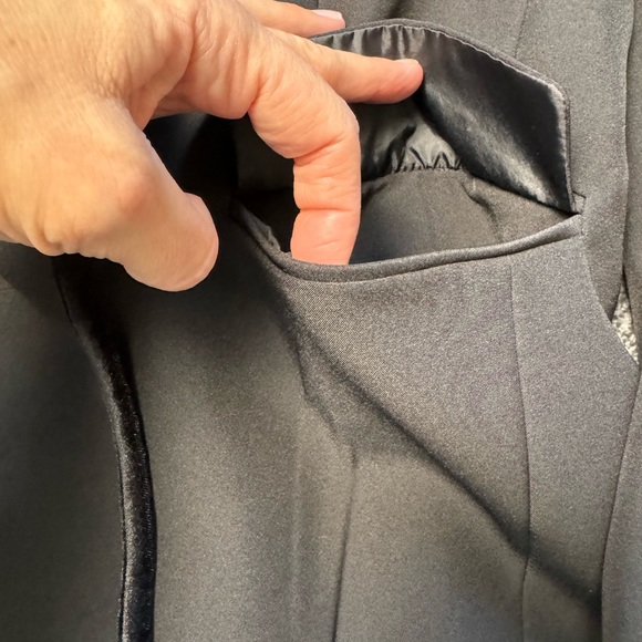 Esmara~By Heidi Klum~Blazer~Black Velvet Button/Sleeve/Hem‎ Detail~Sz 10 - Picture 4 of 7